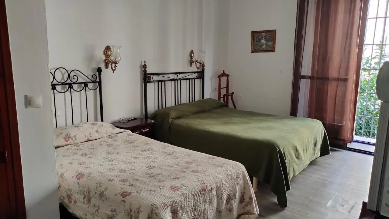 Hostal Colon Antequera Guest house